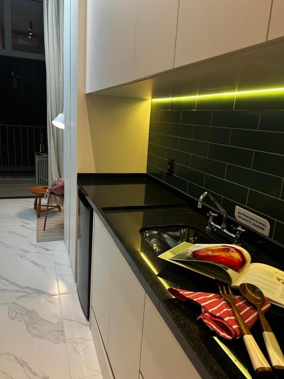 Studio Ao Lado Da Berrini, Metro Brooklin E Consulado Americano São Paulo Ngoại thất bức ảnh